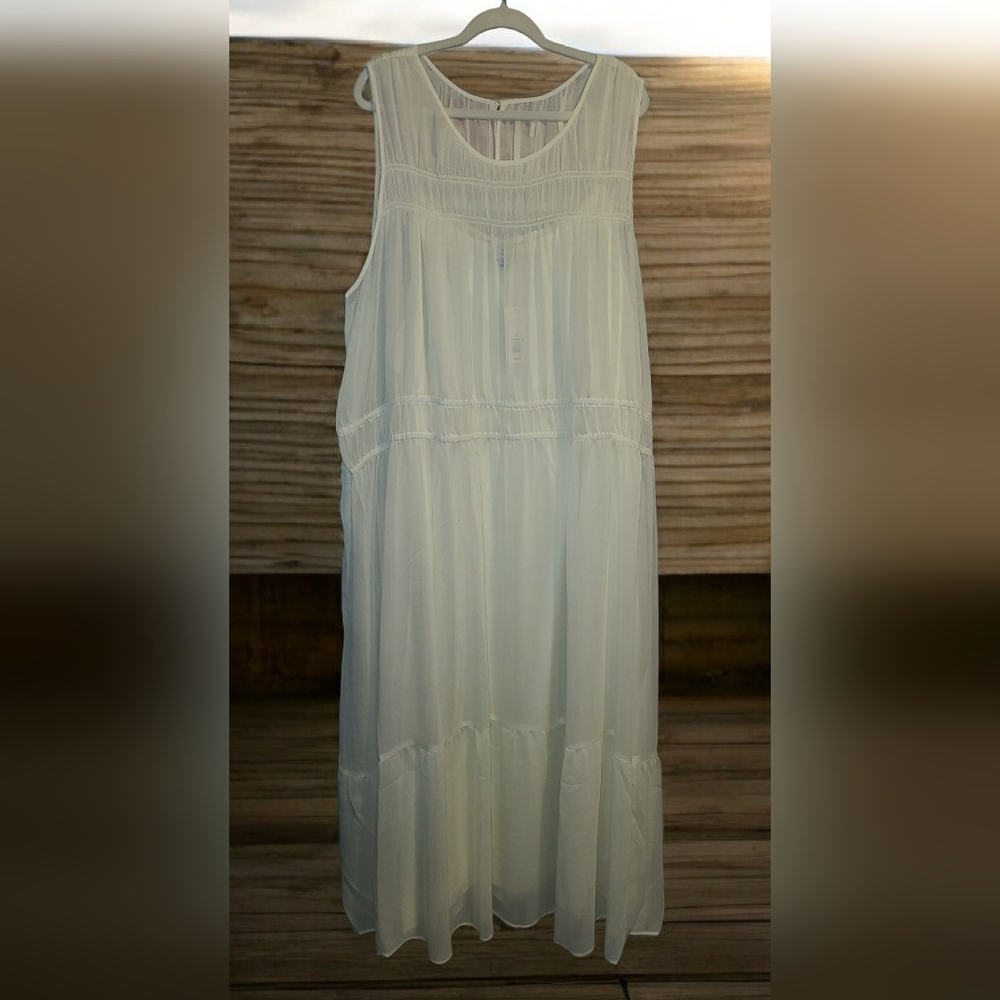 A New Day Cream Dress Size 4x